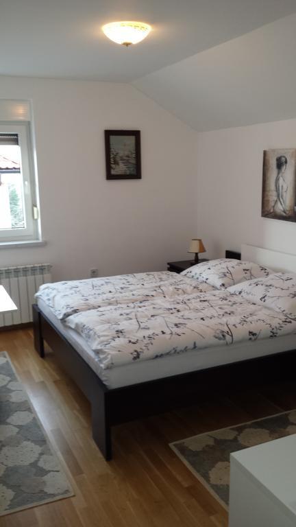 Rooms & Apartment Mira G. Postojna Cameră foto